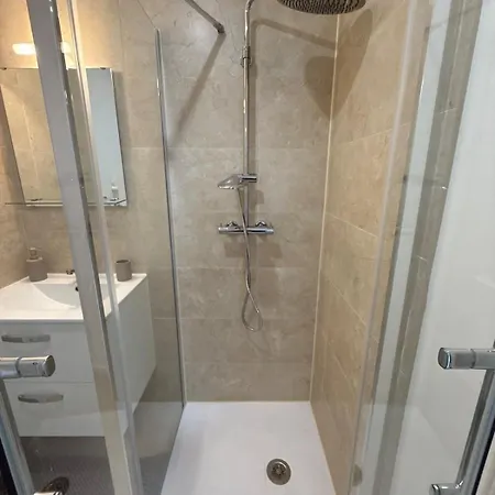 Lechappee Avec Cour Partagee * Saint-Jean-d'Angely