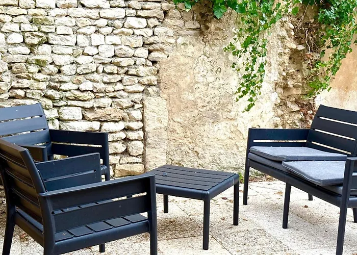 Lechappee Avec Cour Partagee Apartment