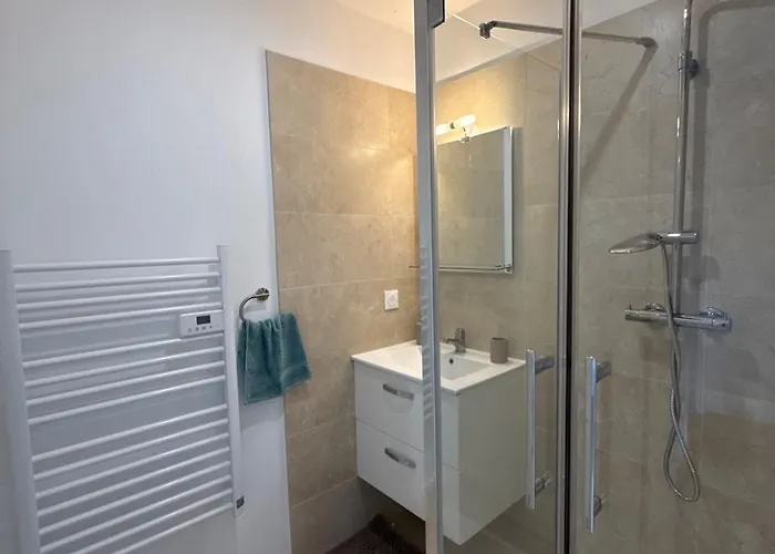 Lechappee Avec Cour Partagee Apartment *